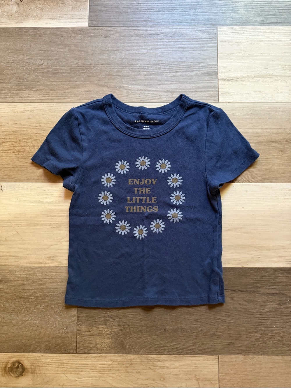 American Eagle Outfitters Navy Daisy Wreath Graphic Tee